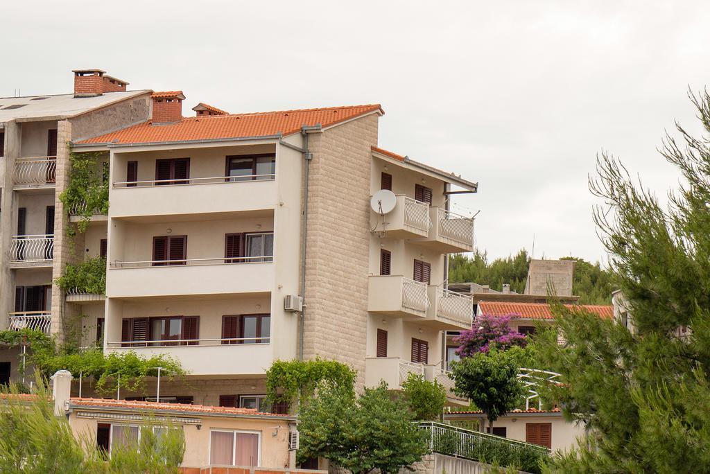 Apartment Lily Podstrana Oda fotoğraf