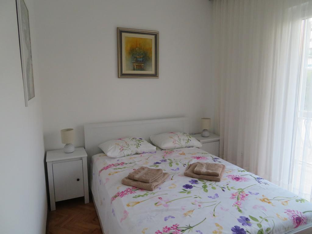 Apartment Lily Podstrana Dış mekan fotoğraf