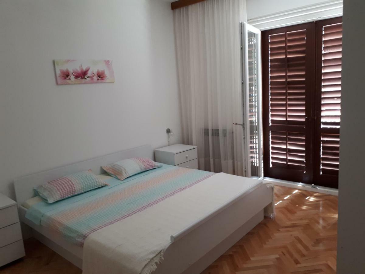 Apartment Lily Podstrana Dış mekan fotoğraf